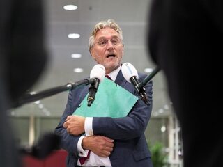 Burgemeester Jorritsma van Eindhoven: 'Nog deze week marsorder kabinet voor mondkapjes nodig'