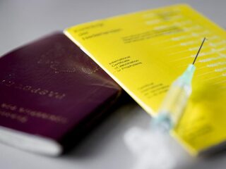 'Naïef om te denken dat coronapaspoort gaat werken'