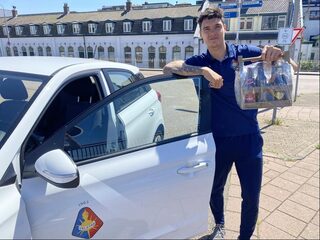 Telstar in coronatijd: bier voor de sponsors