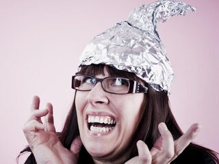 Een ode aan de Alu-hoedjes