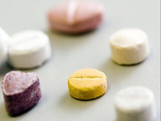 Stand.nl: Er moet een Nederlandse FBI komen tegen de georganiseerde misdaad