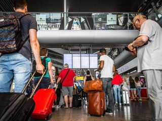 Mag je vliegen als je een besmettelijke ziekte hebt?