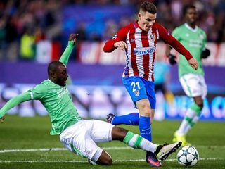 KNVB kijkt naar wereldvoetbalbond voor betere aanpak hersenschuddingen