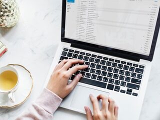 Zo vervuilend is het sturen van een mail