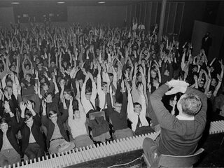 Deze Dag Toen: Ochtendgymnastiek verschijnt op de radio