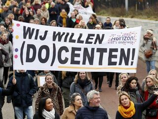 D66 tegen Arie Slob: 'Als je een man bent, sla je met je vuist op tafel'
