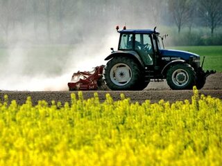 Is de boer op de tractor straks verleden tijd?