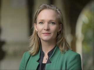 'Maak techbedrijven als Facebook minder machtig, voordat het te laat is'