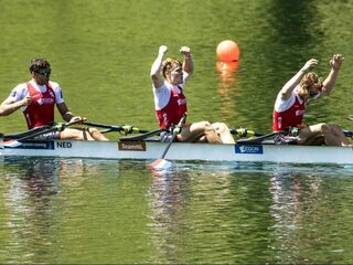 Dubbelvier met overmacht naar goud op WK roeien