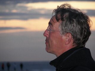 Zelfbeschikkingsrecht in de handen van anderen