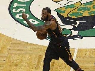 Massih Hutak: 'LeBron James is buitenaards'