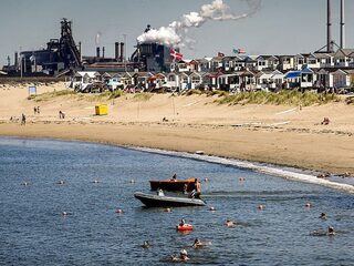 Vier keer zoveel kankerverwekkende stoffen rond Tata Steel: 'Vergunningen moeten aangescherpt'