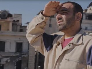 The White Helmets: advocaten, bakkers en huismoeders die levens redden in Syrië