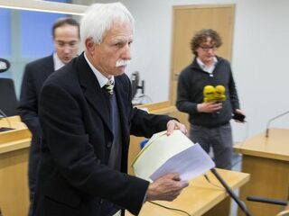 Ook Karremans overweegt claim Nederlandse Staat om missie Srebrenica