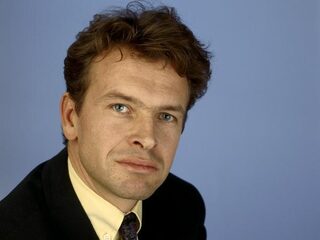 'Media verdienen een diep rode kaart'