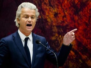 PVV: alle moskeeën en asielzoekerscentra dicht