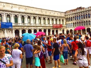 Venetië is de toeristen beu!