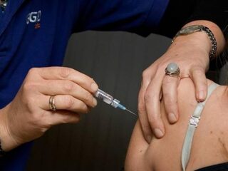 Nederlandse staat aansprakelijk gesteld voor gevolgen vaccinatie