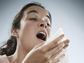 Subtiele veranderingen in gezicht en geur vertellen dat iemand ziek is