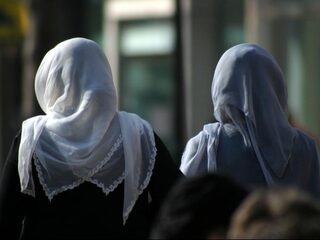 De Nederlandse identiteit & hoofddoekverbod op de werkvloer