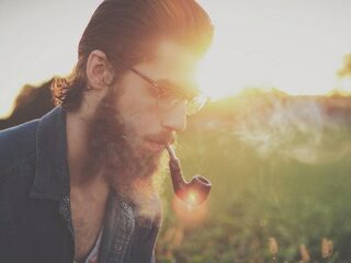 Ode aan de hipster, maar wel met een scherp randje