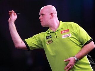 Droomfinale in het WK darts: nummers 1 en 2 tegenover elkaar