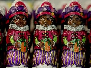 'Zwarte Piet-expositie Persmuseum gaat gevoeligheden niet uit de weg'