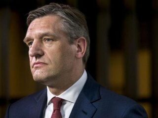 CDA-leider Buma: 'Dienstplicht tegen kloof in de samenleving'