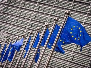 ‘Ik voel me een blanke slaaf van Europa’