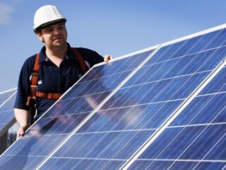 Salderingsregeling afgeschaft: 'Overheid moet mensen tegemoet komen met flexbonus'