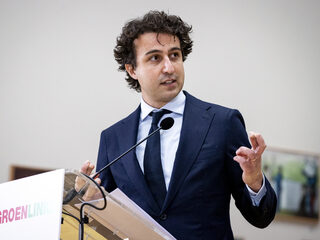 GroenLinks en PvdA brengen kabinet nu al in het nauw: nee tegen woon- en landbouwbegroting