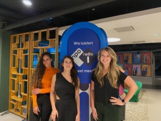 Zangeres Meis: 'Ik zie het als een hele dikke knuffel met een hard metaal ding'