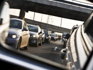 Dreigend verkeersinfarct A50 in regio Eindhoven door ongeluk