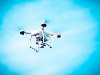 Meeste drone-ongelukken door technische en niet door menselijke fouten