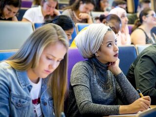 Eerste schooldag: extra aandacht voor onderwijs op NPO Radio 1