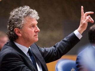 'Kritisch buitenbeentje' Jacques Monasch wil PvdA-lijsttrekker worden