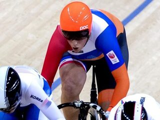 Elis Ligtlee stunt met goud op de keirin