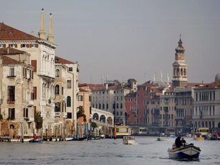 'Huidige maatregelen zijn niet genoeg om Venetië te redden'