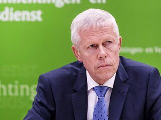 Hoofd AIVD: 'Schiphol is aantrekkelijk doelwit voor IS'