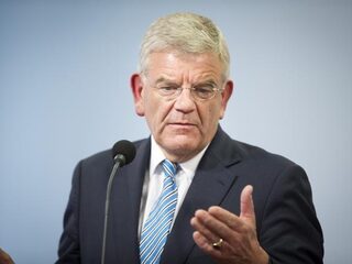 ‘Het Rijk moet zich veel minder bemoeien met gemeenten’