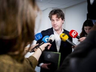 'Geen rustige lente' voor kabinet ondanks akkoord onderwijsbegroting: 'Tijd om te staken'