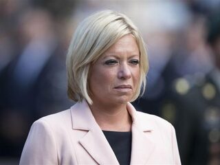 Hennis vreest humanitair drama in Mosul