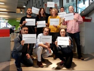 Journalisten in actie voor Turkse collega's in de cel