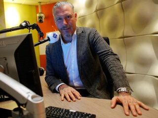 Eric Corton stopt als presentator De Nieuws BV