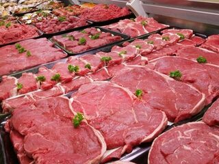 Feit of fictie: met een dag geen vlees eten bespaar je heel veel water