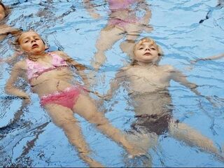 Scholen stoppen met schoolzwemmen