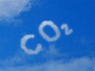 Dijksma zet druk op Europese CO2-deal