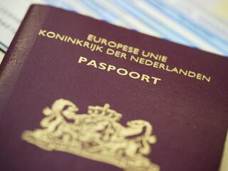 Wat moet je doen als je je paspoort of ID-kaart verliest op vakantie?