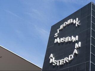 Hoe maken we het leven van vluchtelingen wat draaglijker?