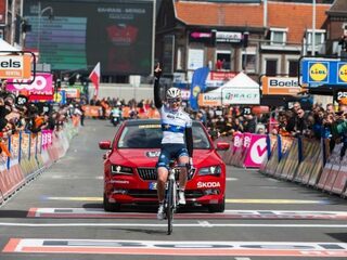 Luik-Bastenaken-Luik: Anna van der Breggen zegeviert hattrick, Valverde wint voor de vierde keer